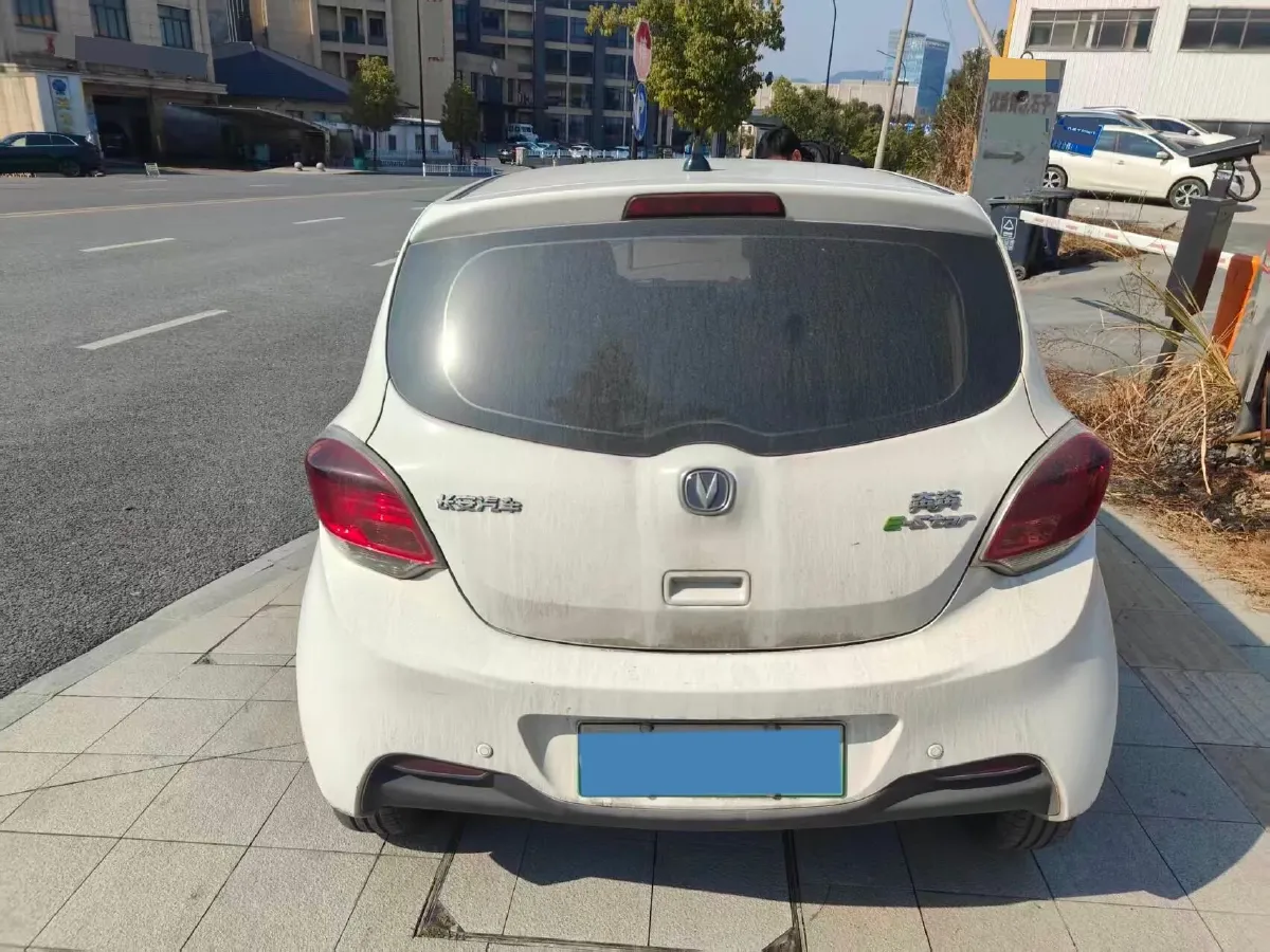 2023 ChangAn BenBen E-Star BEV 30.95KWH,autocango,china used car exporter,china ev exporter,chinese used car exporter,chinese used ev exporter