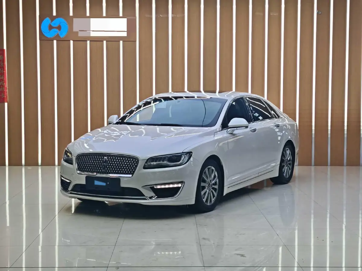 2018 Lincoln MKZ 2.0T 203HP L4 6AT