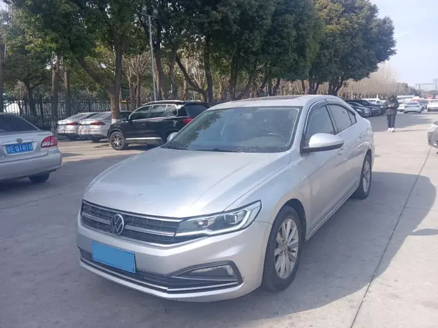 2021 Volkswagen Bora 1.5L 113HP L4 6AT