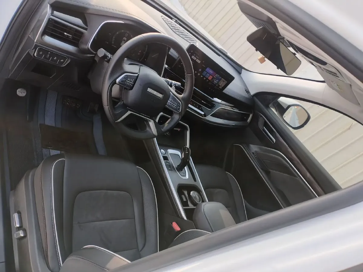 2023 Haval H6 1.5T 150HP L4 7DCT,autocango,china used car exporter,china ev exporter,chinese used car exporter,chinese used ev exporter