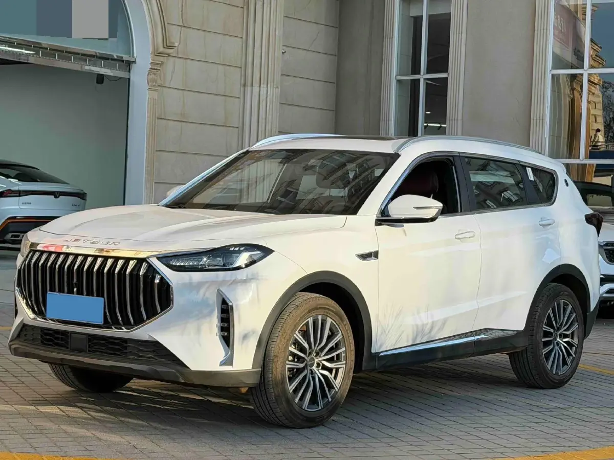 2024 Jetour X70 Plus 1.5T 156HP L4 6DCT
