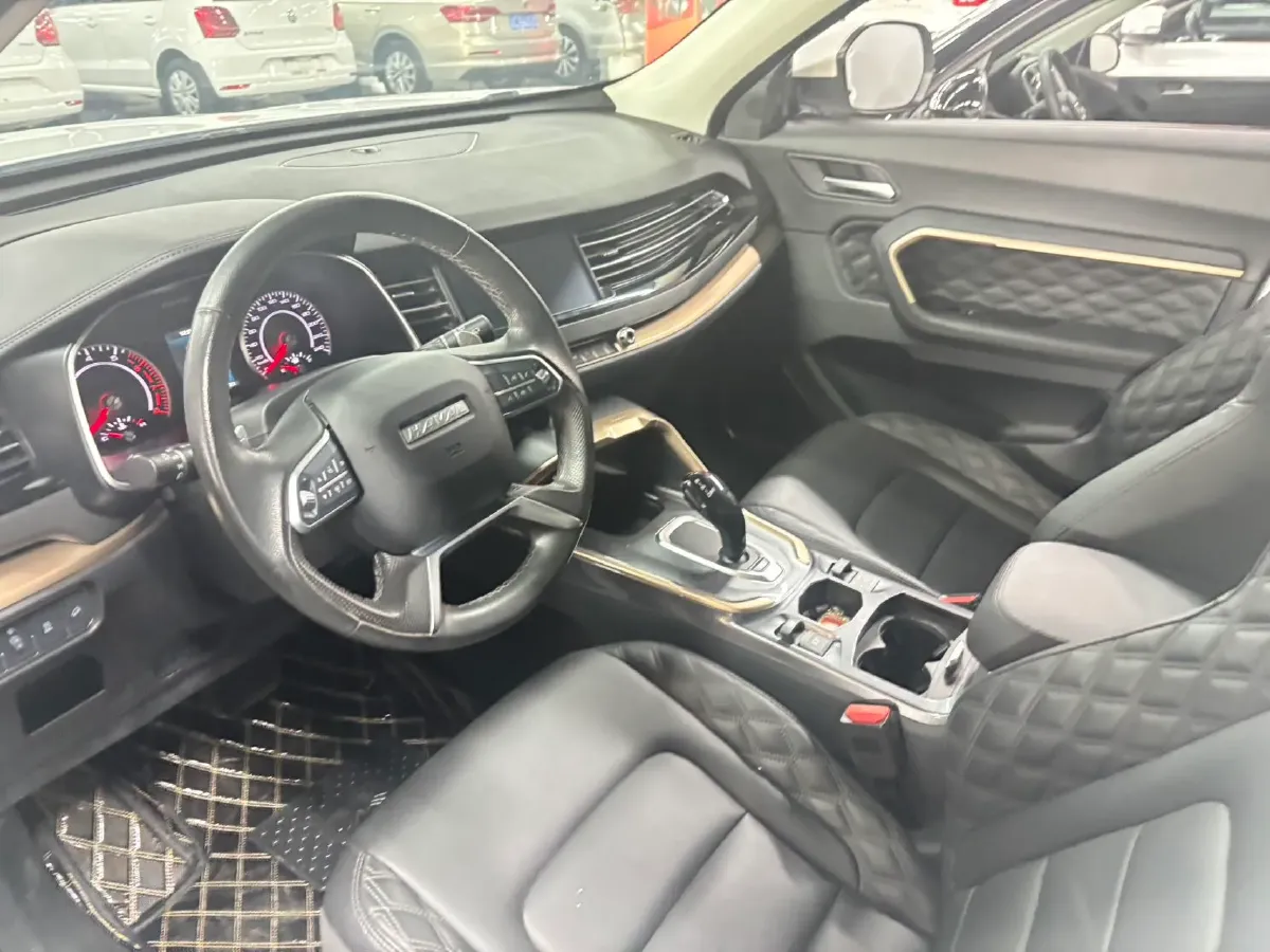 2020 Haval H6 1.5T 169HP L4 7DCT,autocango,china used car exporter,china ev exporter,chinese used car exporter,chinese used ev exporter