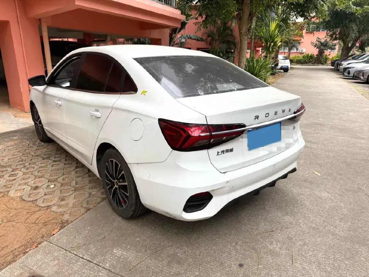2021 Roewe i5 1.5L 120HP L4 CVT,autocango,china used car exporter,china ev exporter,chinese used car exporter,chinese used ev exporter