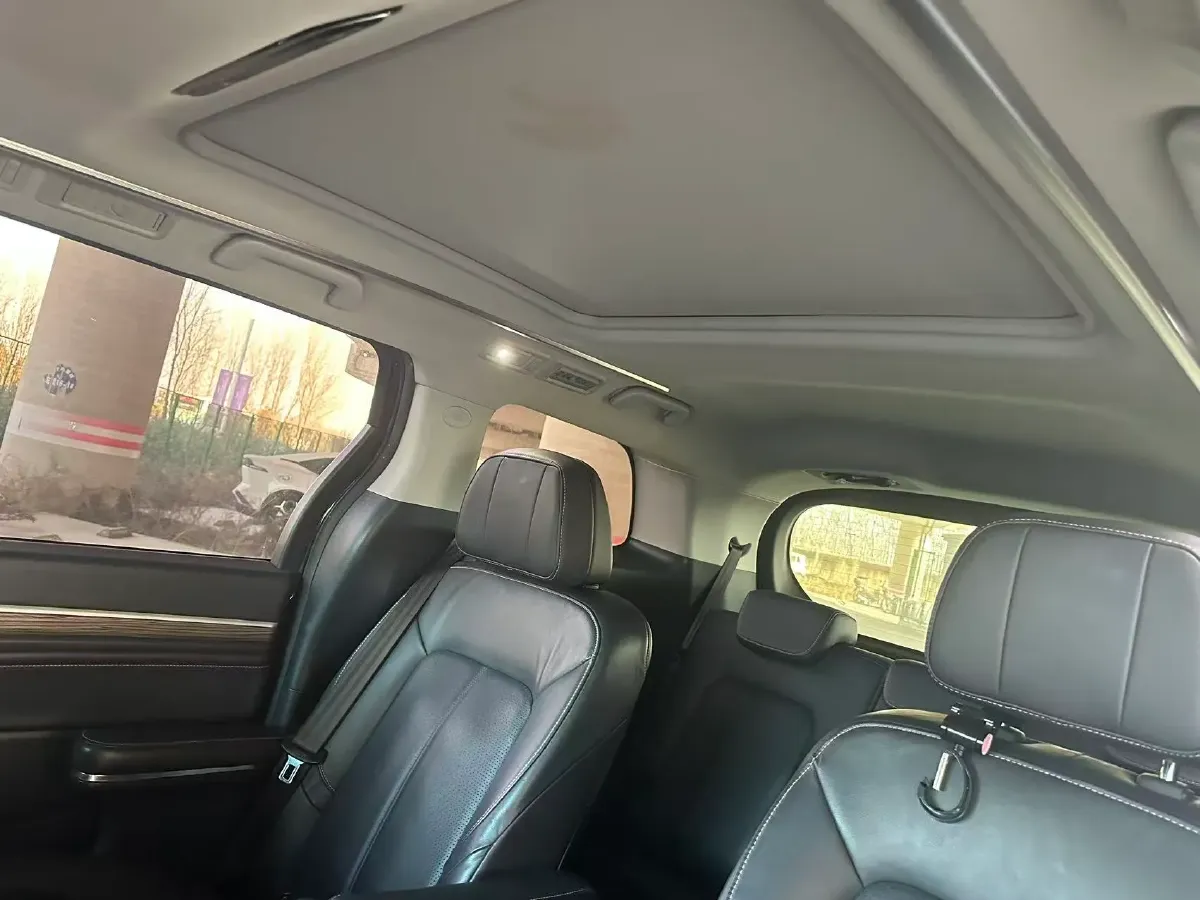 2023 GAC Trumpchi M8 2.0T 252HP L4 8AT,autocango,china used car exporter,china ev exporter,chinese used car exporter,chinese used ev exporter