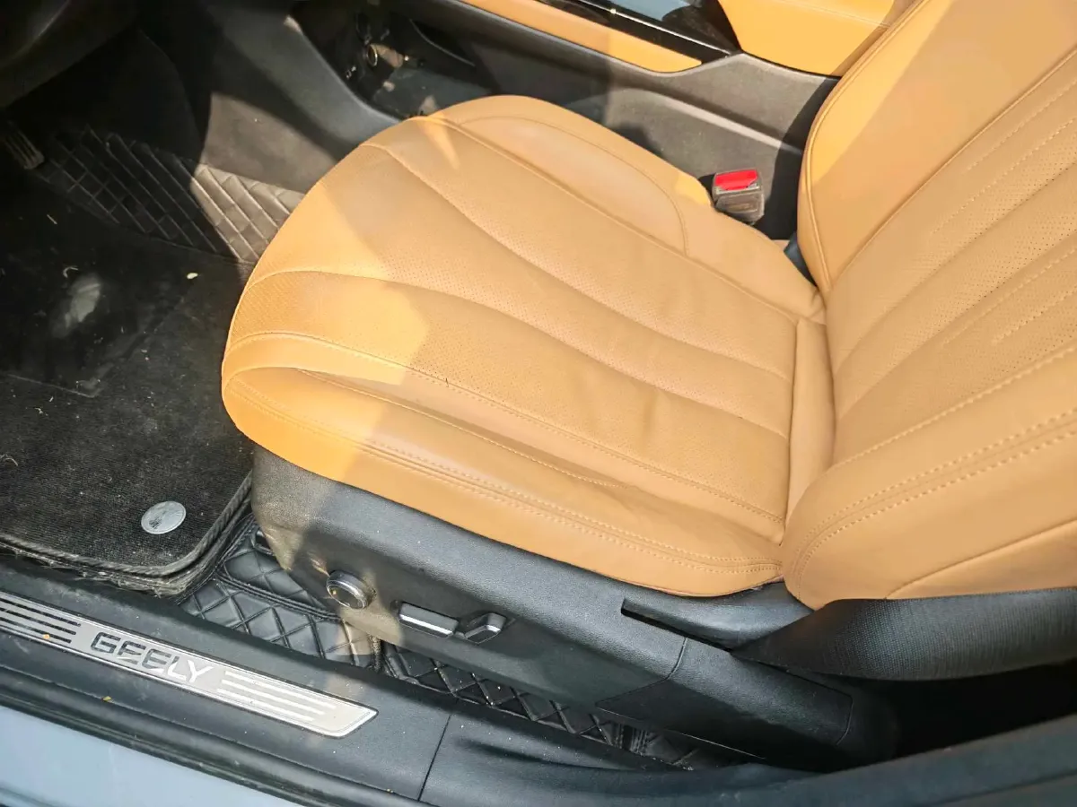 2022 Geely Monjaro 1.5T 150HP L3 3DHT PHEV 41.2KWH,autocango,china used car exporter,china ev exporter,chinese used car exporter,chinese used ev exporter