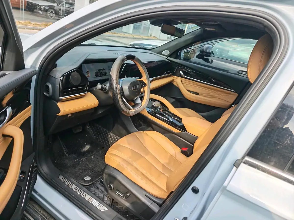 2022 Geely Monjaro 1.5T 150HP L3 3DHT PHEV 41.2KWH,autocango,china used car exporter,china ev exporter,chinese used car exporter,chinese used ev exporter