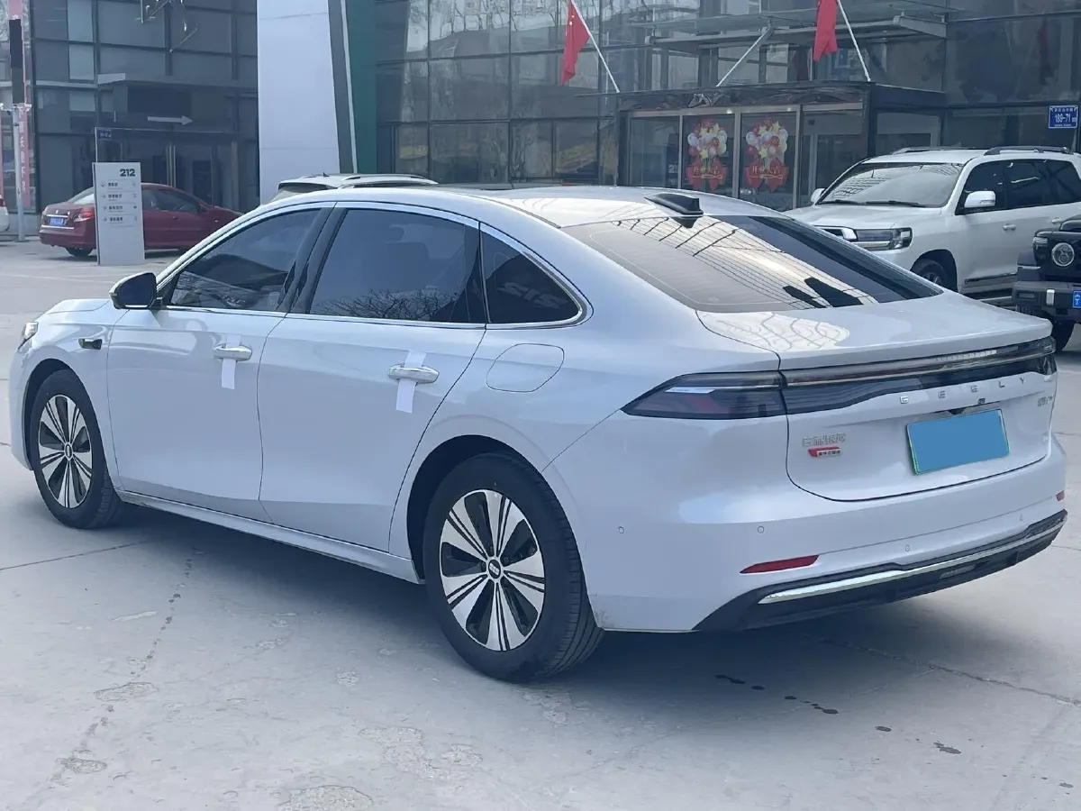 2025 Geely Galaxy A7 1.5L 112HP L4 1DHT PHEV,autocango,china used car exporter,china ev exporter,chinese used car exporter,chinese used ev exporter