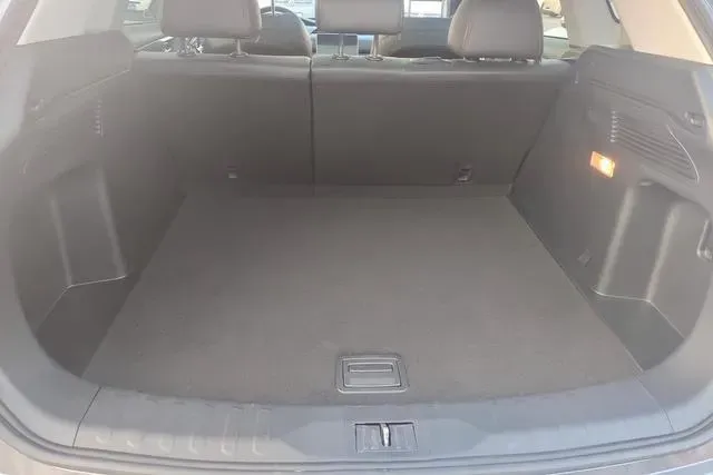 2022 GAC Trumpchi GS4 Plus 1.5T 169HP L4 6AT,autocango,china used car exporter,china ev exporter,chinese used car exporter,chinese used ev exporter