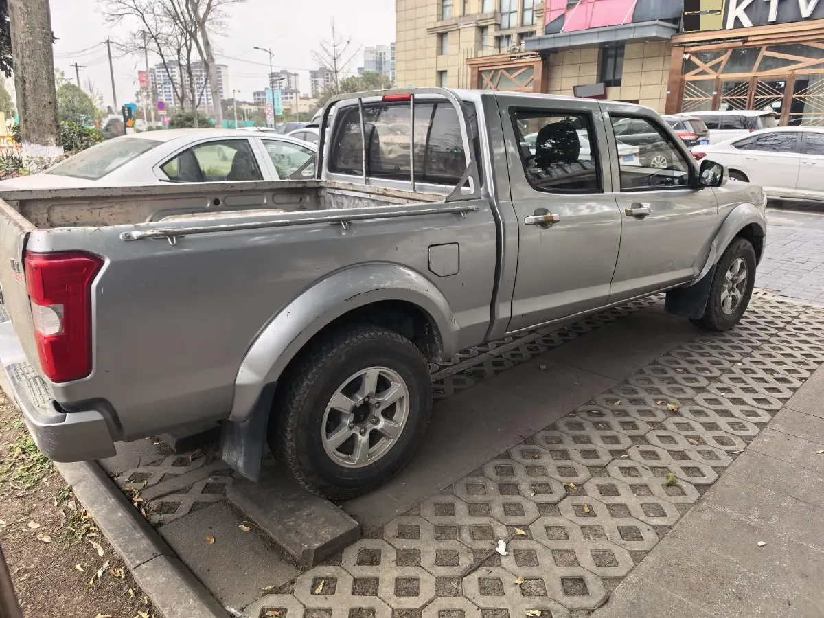 2018 Dongfeng RuiQi 2.5T 140HP L4 6MT,autocango,china used car exporter,china ev exporter,chinese used car exporter,chinese used ev exporter