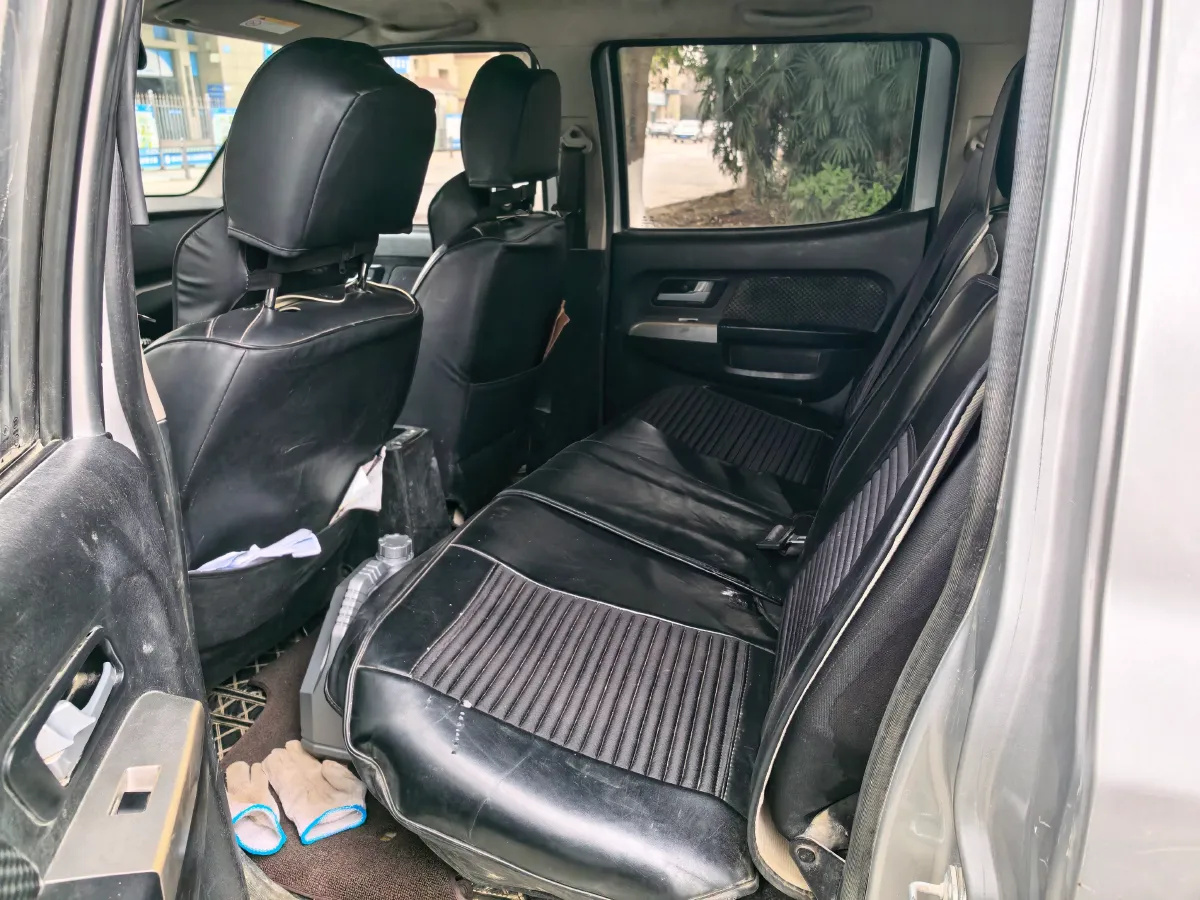 2018 Dongfeng RuiQi 2.5T 140HP L4 6MT,autocango,china used car exporter,china ev exporter,chinese used car exporter,chinese used ev exporter