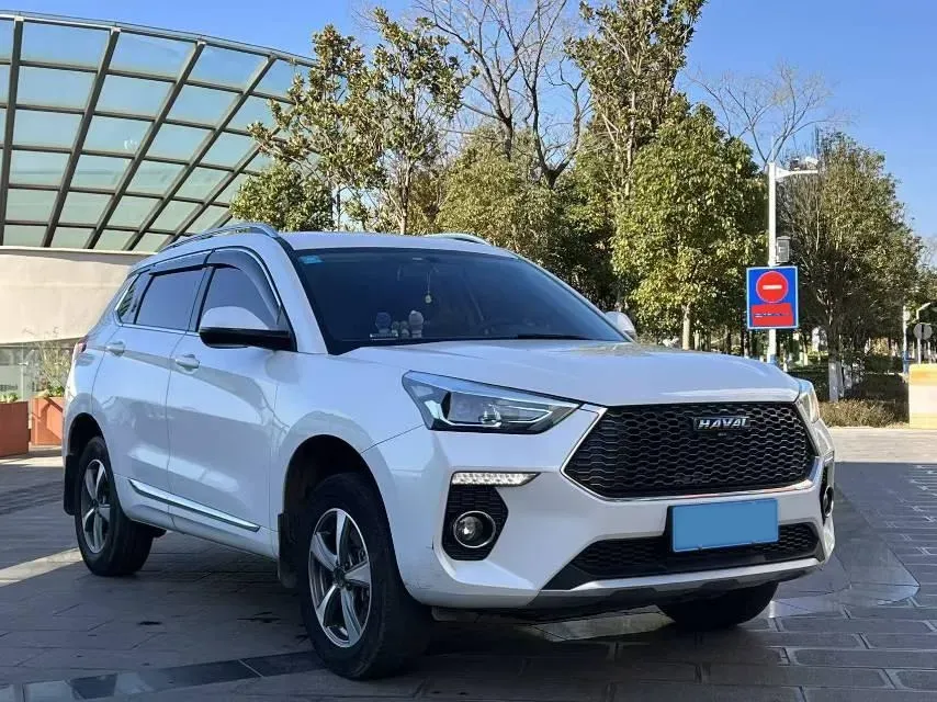 2020 Haval H6 Coupe 1.5T 150HP L4 6MT,autocango,china used car exporter,china ev exporter,chinese used car exporter,chinese used ev exporter