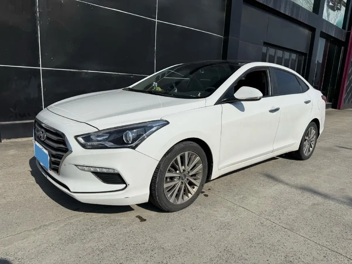 2017 Hyundai Mistra 1.8L 143HP L4 6AT