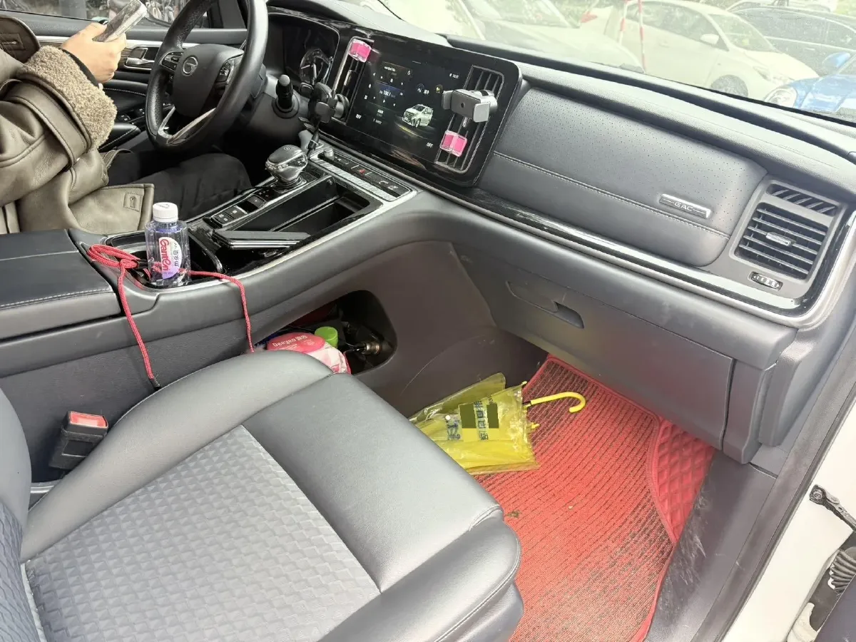 2021 GAC Trumpchi M8 2.0T 252HP L4 8AT,autocango,china used car exporter,china ev exporter,chinese used car exporter,chinese used ev exporter