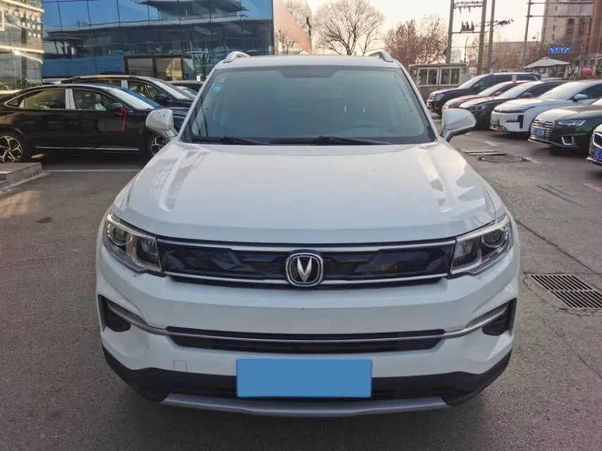 2019 ChangAn CS35 Plus 1.6L 128HP L4 6AT,autocango,china used car exporter,china ev exporter,chinese used car exporter,chinese used ev exporter