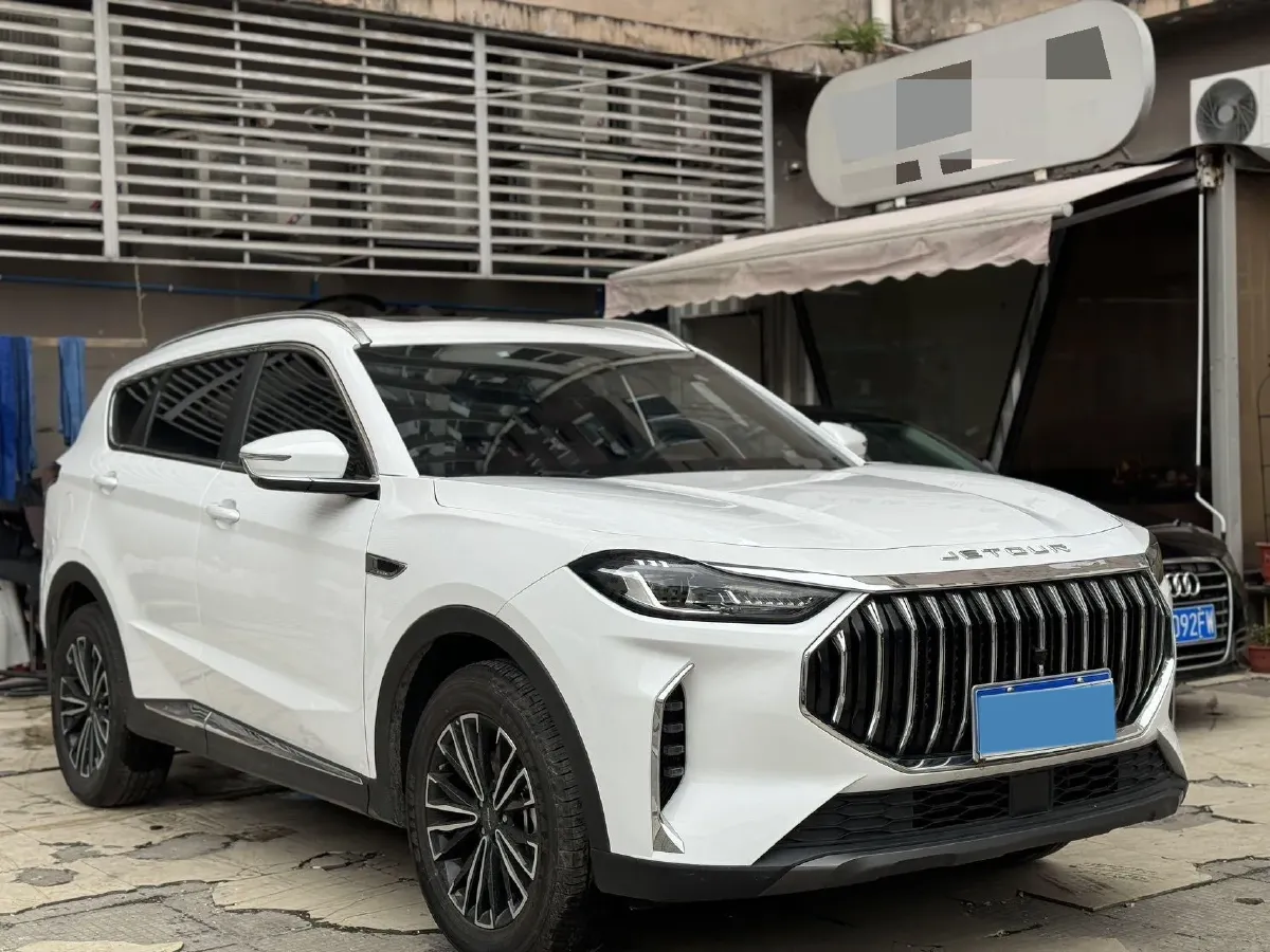 2023 Jetour X70 Plus 1.5T 156HP L4 6MT,autocango,china used car exporter,china ev exporter,chinese used car exporter,chinese used ev exporter