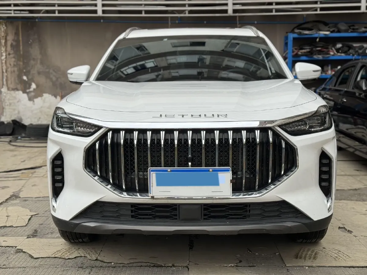 2023 Jetour X70 Plus 1.5T 156HP L4 6MT,autocango,china used car exporter,china ev exporter,chinese used car exporter,chinese used ev exporter