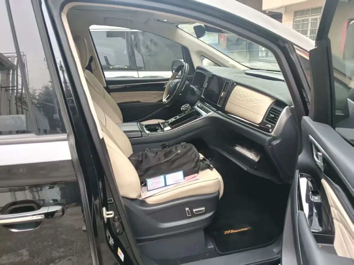 2023 GAC Trumpchi M8 2.0T 252HP L4 8AT,autocango,china used car exporter,china ev exporter,chinese used car exporter,chinese used ev exporter