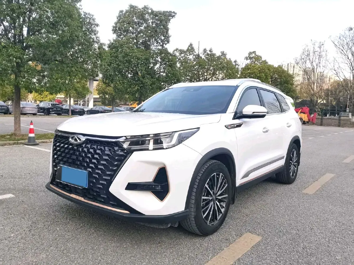 2024 Chery Tiggo 8 PRO 2.0T 254HP L4 7DCT