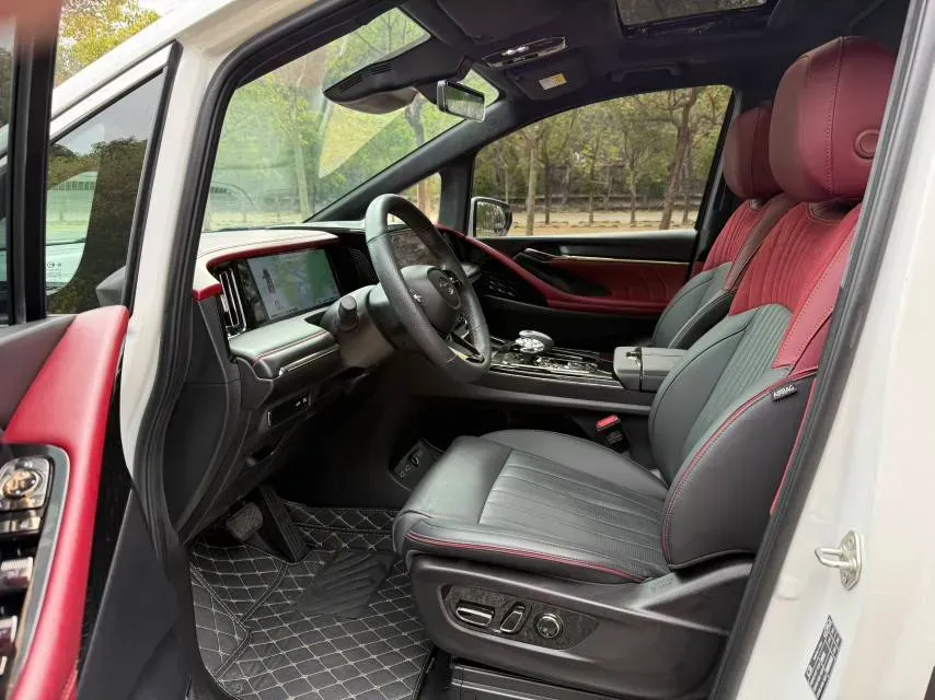 2023 GAC Trumpchi M8 2.0T 190HP L4 E-CVT Hybrid,autocango,china used car exporter,china ev exporter,chinese used car exporter,chinese used ev exporter