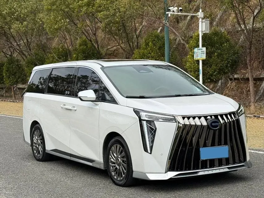 2023 GAC Trumpchi M8 2.0T 190HP L4 E-CVT Hybrid,autocango,china used car exporter,china ev exporter,chinese used car exporter,chinese used ev exporter