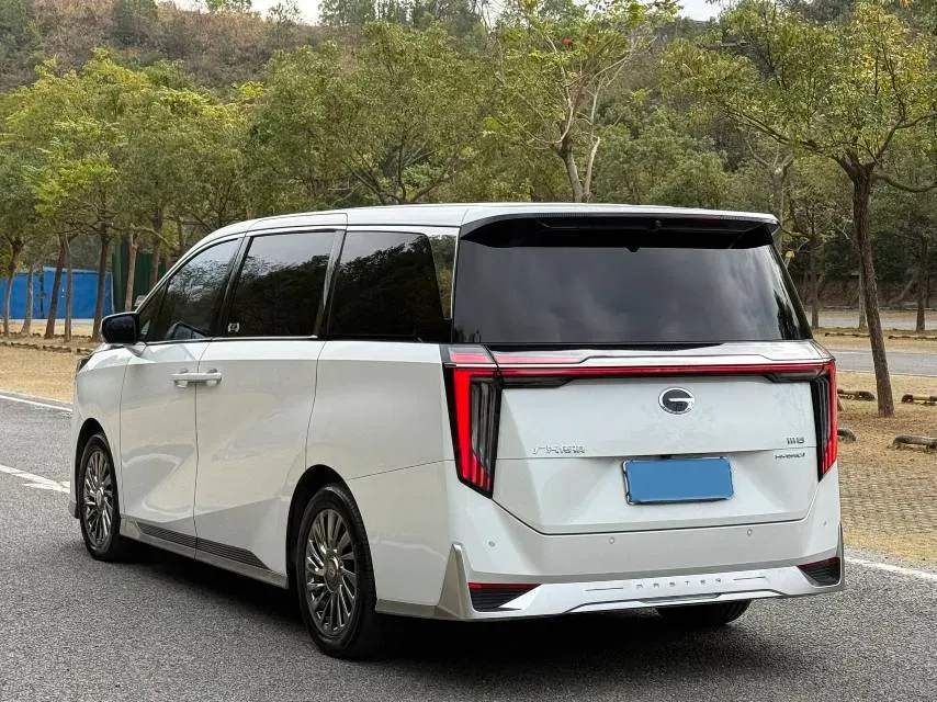 2023 GAC Trumpchi M8 2.0T 190HP L4 E-CVT Hybrid,autocango,china used car exporter,china ev exporter,chinese used car exporter,chinese used ev exporter