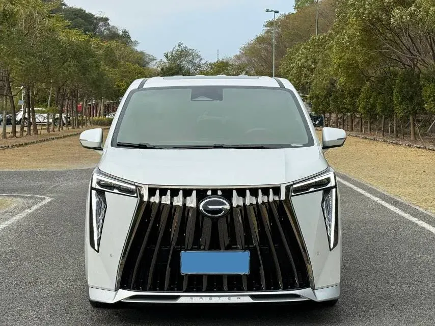 2023 GAC Trumpchi M8 2.0T 190HP L4 E-CVT Hybrid,autocango,china used car exporter,china ev exporter,chinese used car exporter,chinese used ev exporter