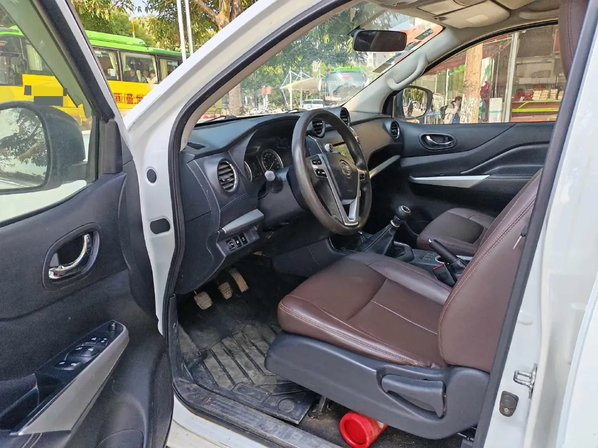 2020 Dongfeng RuiQi 6 2.4L 158HP L4 5MT,autocango,china used car exporter,china ev exporter,chinese used car exporter,chinese used ev exporter