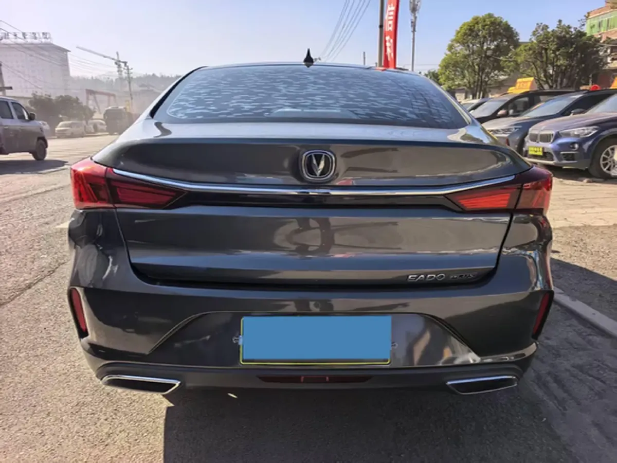 2021 ChangAn Eado 1.6L 128HP L4 5MT,autocango,china used car exporter,china ev exporter,chinese used car exporter,chinese used ev exporter