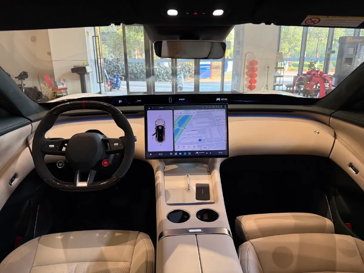 2025 MI YU7 BEV 101.7KWH,autocango,china used car exporter,china ev exporter,chinese used car exporter,chinese used ev exporter