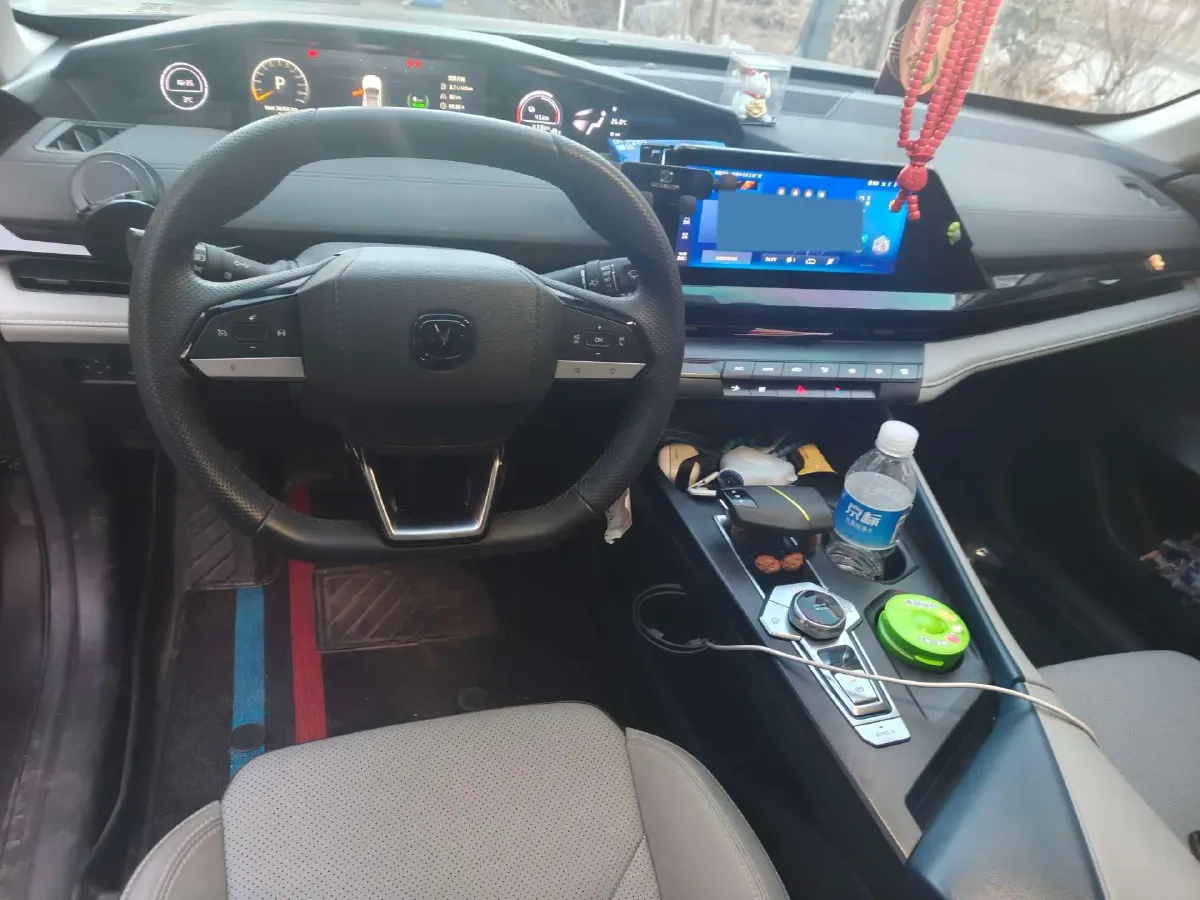 2023 ChangAn UNI-V iDD 1.5T 170HP L4 6TCT PHEV 18.4KWH,autocango,china used car exporter,china ev exporter,chinese used car exporter,chinese used ev exporter