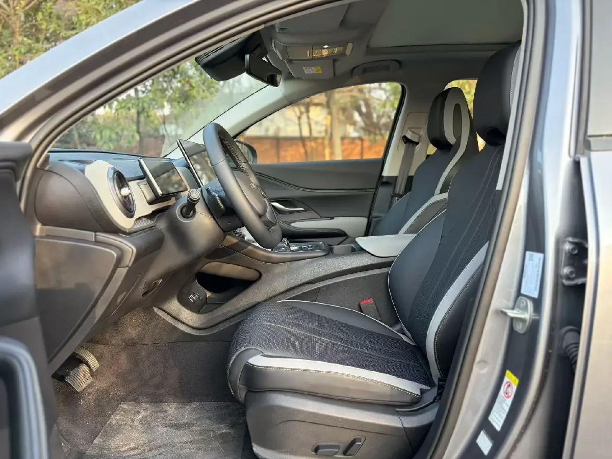 2025 BYD Sea Lion 05 DM-i 1.5L 101HP L4 E-CVT PHEV 18.3KWH,autocango,china used car exporter,china ev exporter,chinese used car exporter,chinese used ev exporter