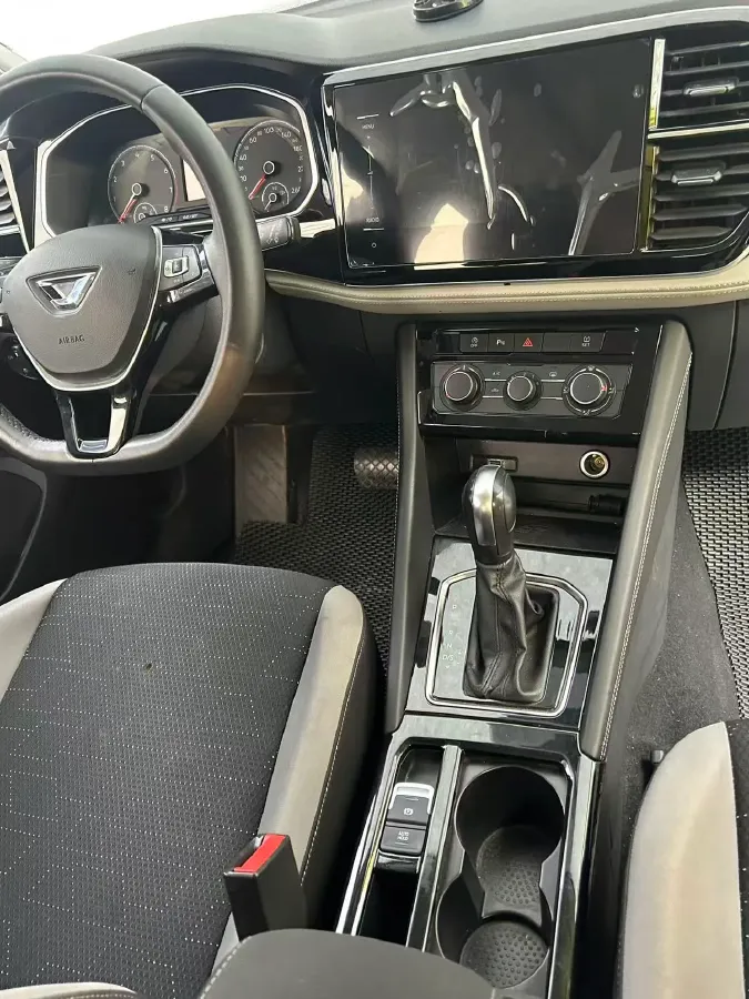 2023 Jetta VS7 1.4T 150HP L4 6AT,autocango,china used car exporter,china ev exporter,chinese used car exporter,chinese used ev exporter