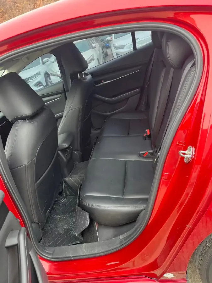 2021 Mazda 3 Axela 1.5L 117HP L4 6AT,autocango,china used car exporter,china ev exporter,chinese used car exporter,chinese used ev exporter