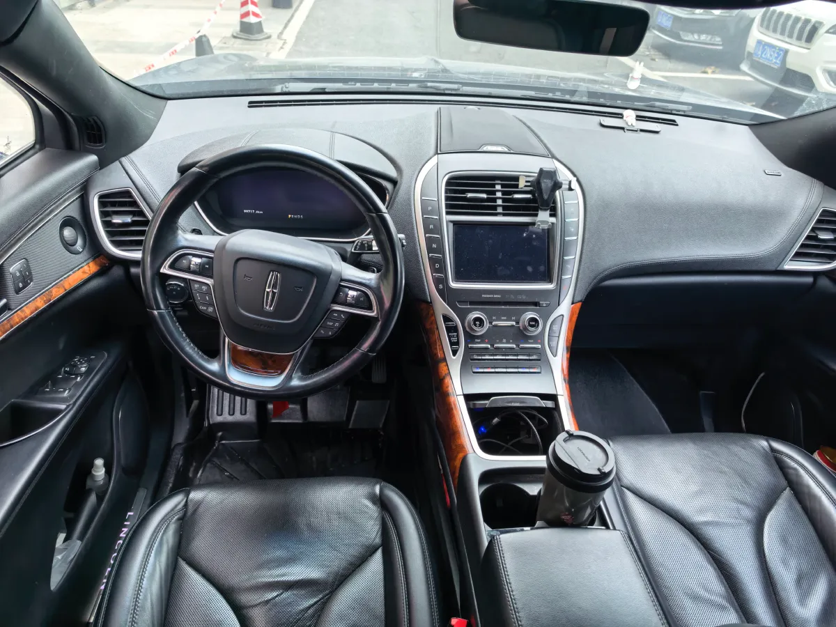 2019 Lincoln Nautilus 2.0T 235HP L4 8AT,autocango,china used car exporter,china ev exporter,chinese used car exporter,chinese used ev exporter