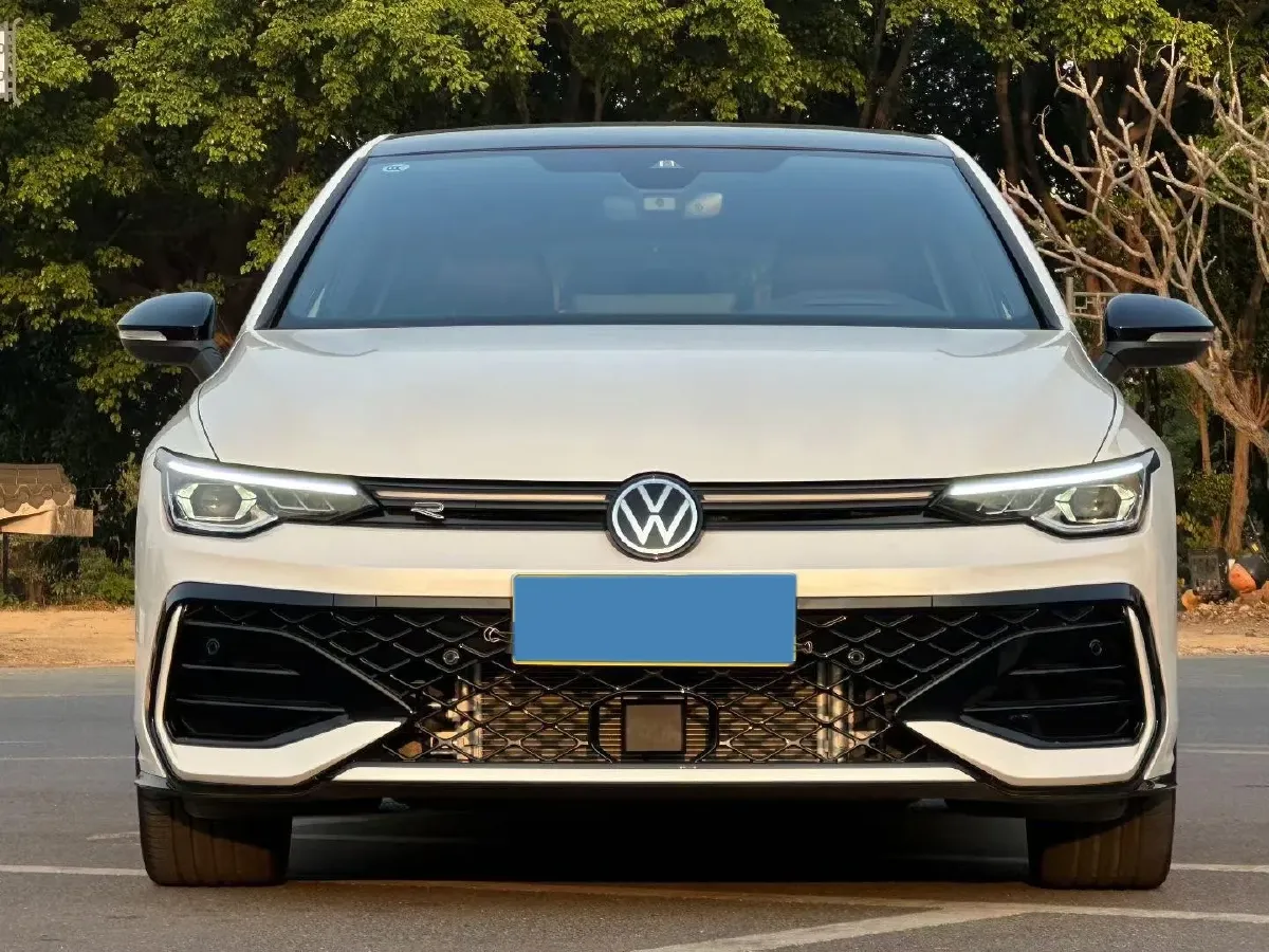 2025 Volkswagen Golf 1.5T 160HP L4 7DCT,autocango,china used car exporter,china ev exporter,chinese used car exporter,chinese used ev exporter