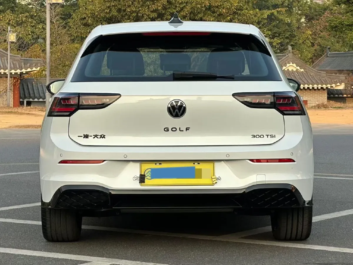 2025 Volkswagen Golf 1.5T 160HP L4 7DCT,autocango,china used car exporter,china ev exporter,chinese used car exporter,chinese used ev exporter