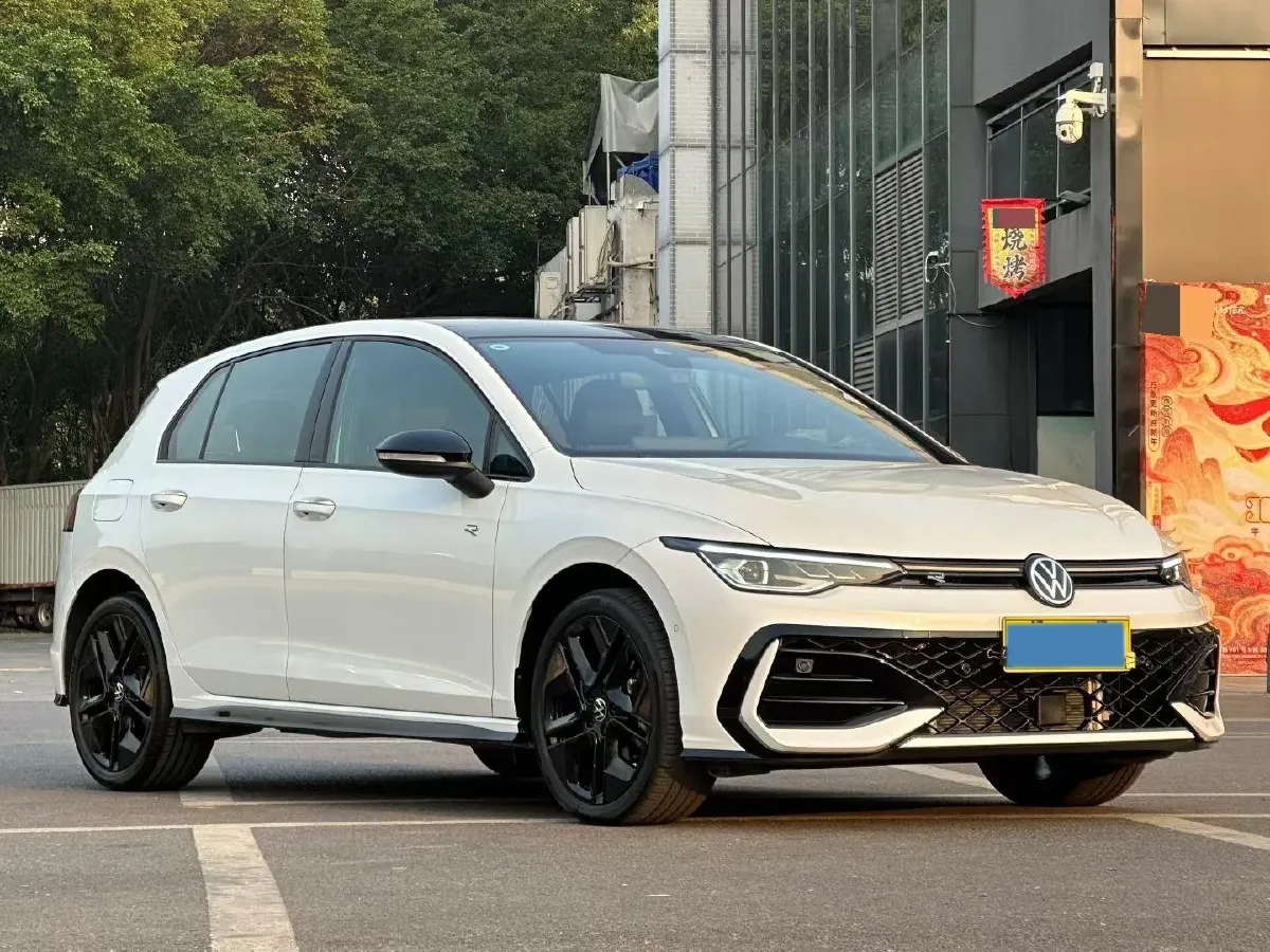 2025 Volkswagen Golf 1.5T 160HP L4 7DCT,autocango,china used car exporter,china ev exporter,chinese used car exporter,chinese used ev exporter