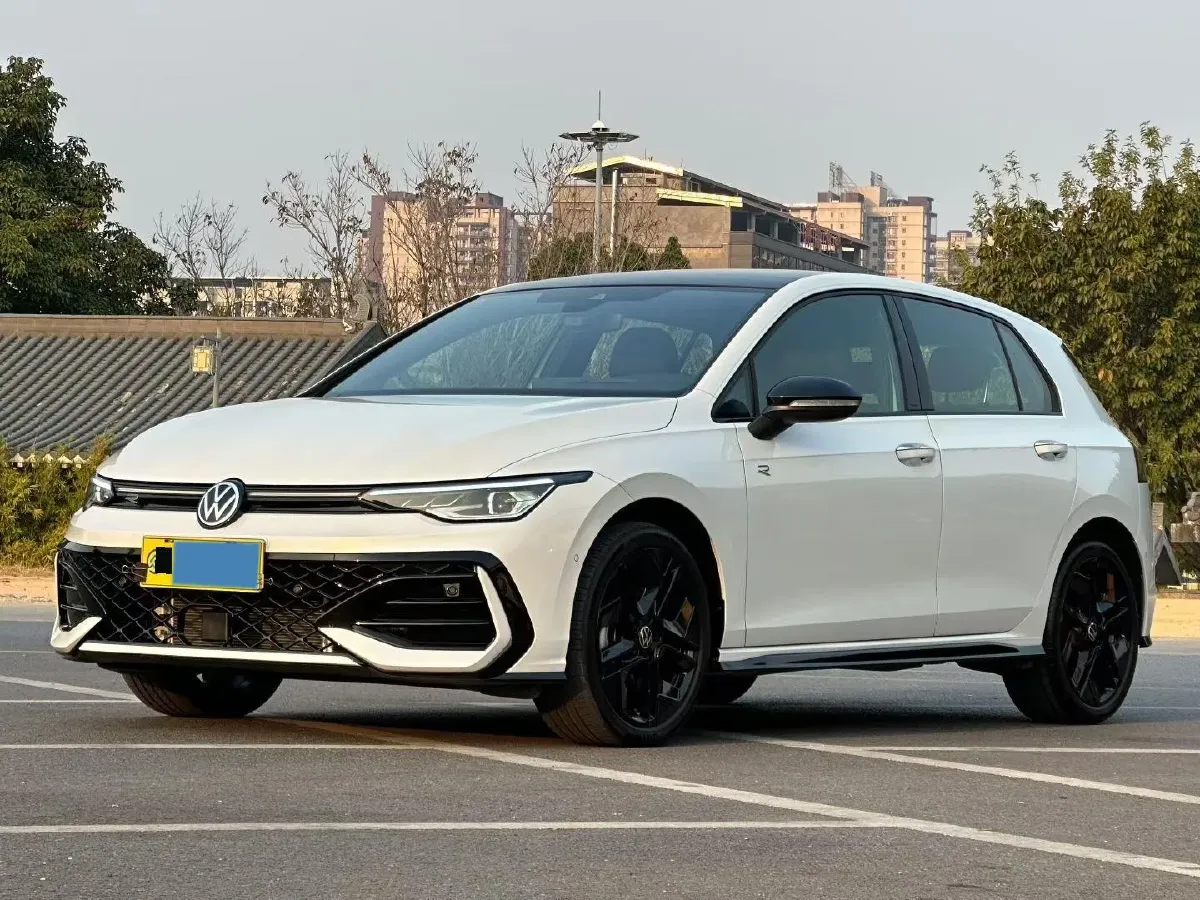 2025 Volkswagen Golf 1.5T 160HP L4 7DCT,autocango,china used car exporter,china ev exporter,chinese used car exporter,chinese used ev exporter