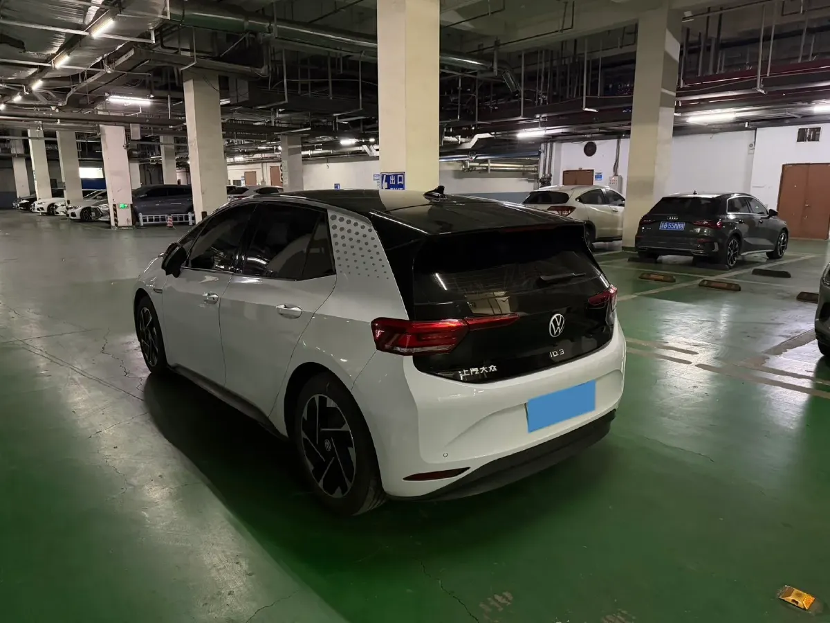 2023 Volkswagen ID.3 BEV 52.8KWH,autocango,china used car exporter,china ev exporter,chinese used car exporter,chinese used ev exporter