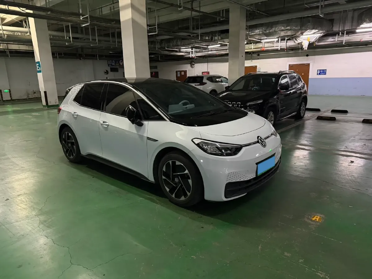 2023 Volkswagen ID.3 BEV 52.8KWH,autocango,china used car exporter,china ev exporter,chinese used car exporter,chinese used ev exporter