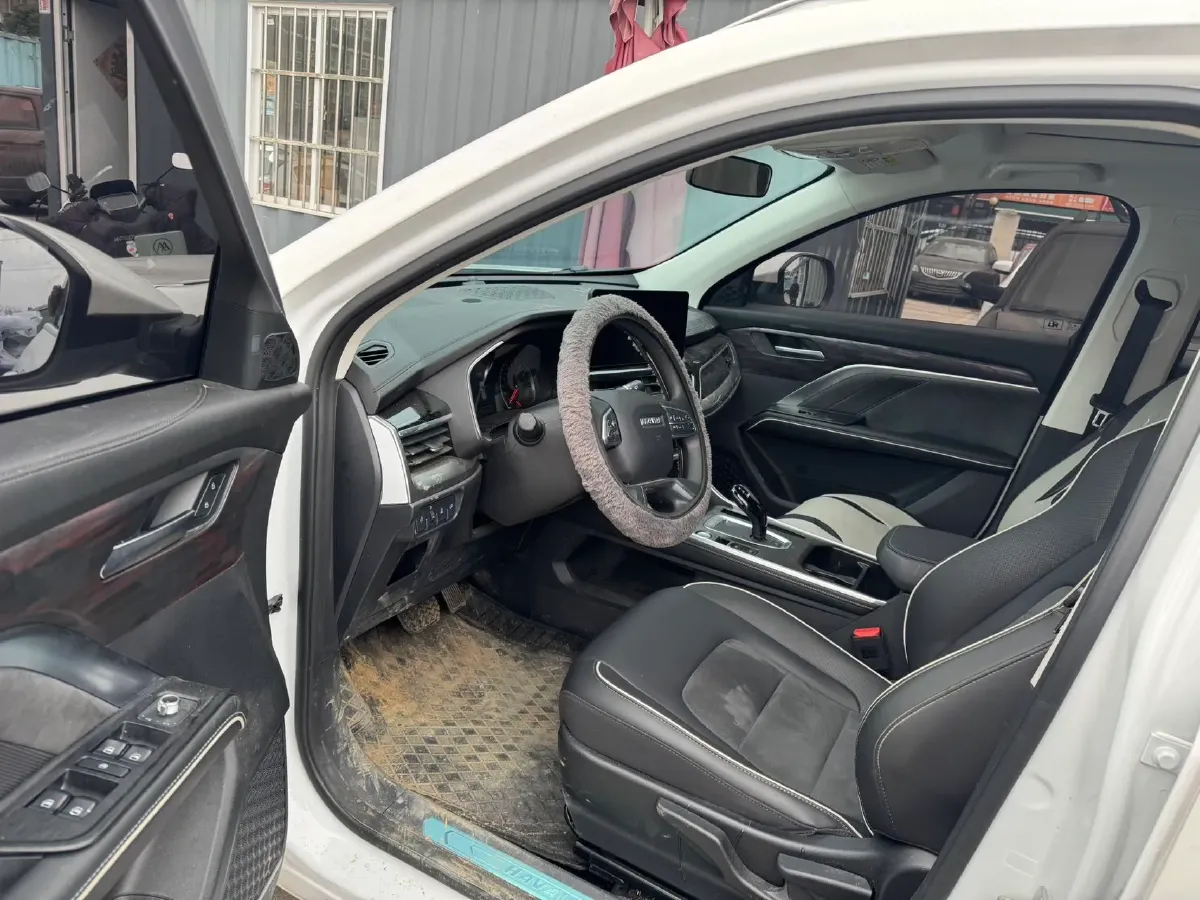 2023 Haval H6 1.5T 150HP L4 7DCT,autocango,china used car exporter,china ev exporter,chinese used car exporter,chinese used ev exporter