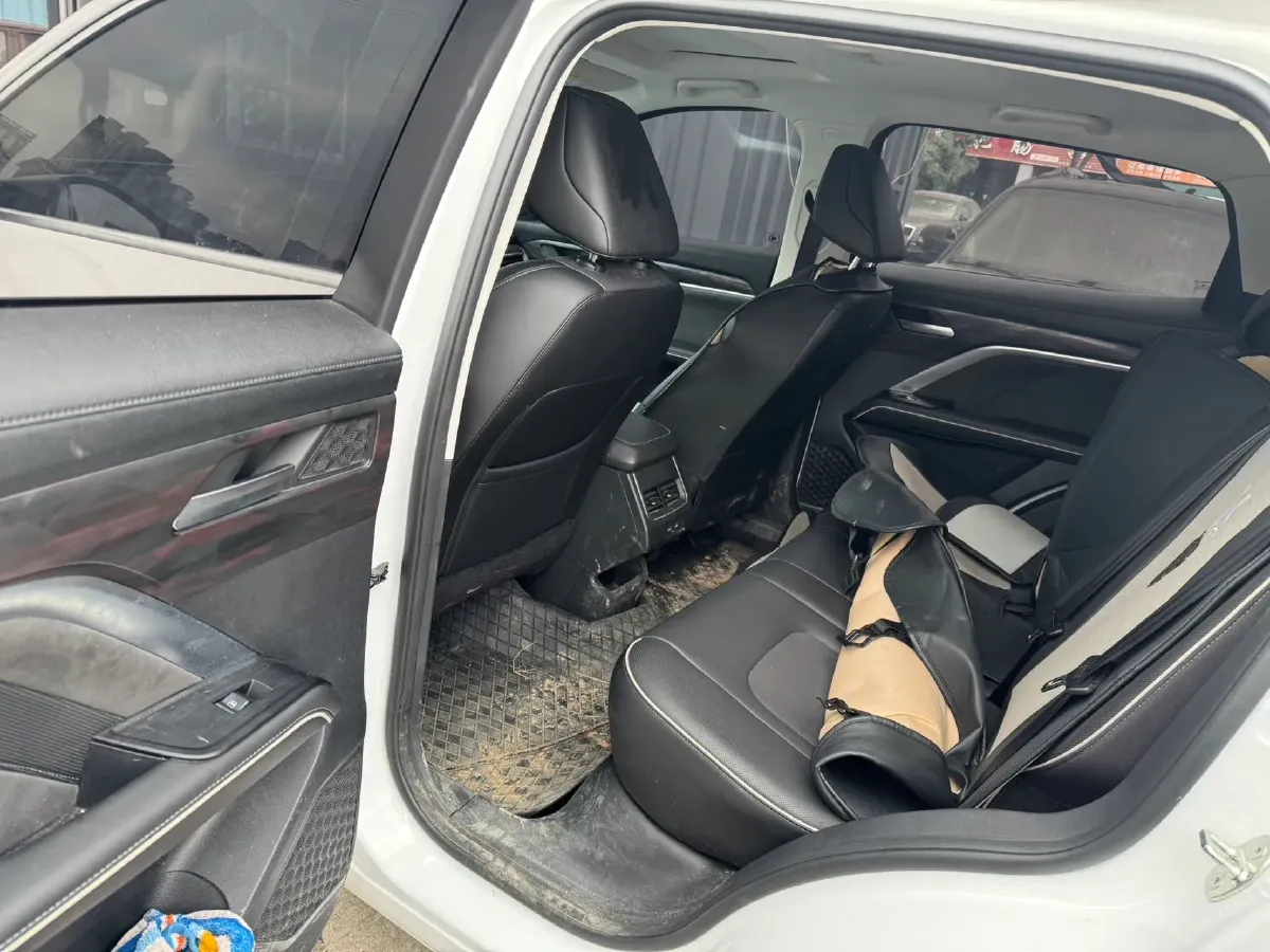 2023 Haval H6 1.5T 150HP L4 7DCT,autocango,china used car exporter,china ev exporter,chinese used car exporter,chinese used ev exporter