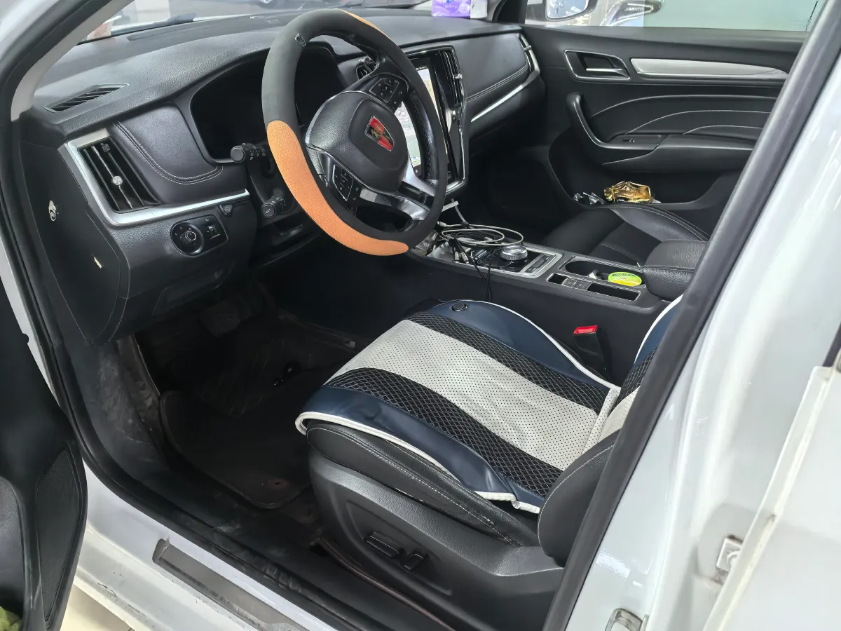 2017 Roewe i6 1.0T 125HP L3 2AT PHEV,autocango,china used car exporter,china ev exporter,chinese used car exporter,chinese used ev exporter