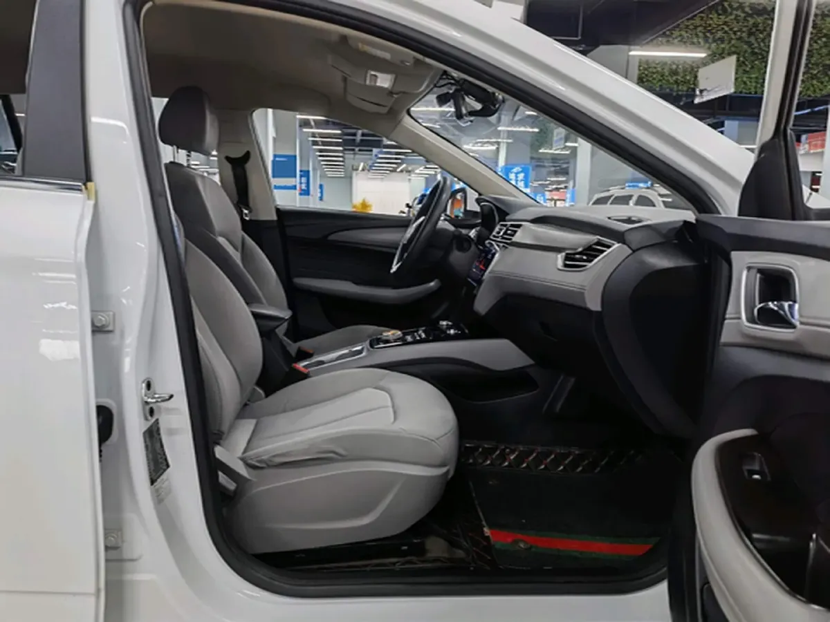 2019 Roewe Ei5 BEV 52.5KWH,autocango,china used car exporter,china ev exporter,chinese used car exporter,chinese used ev exporter