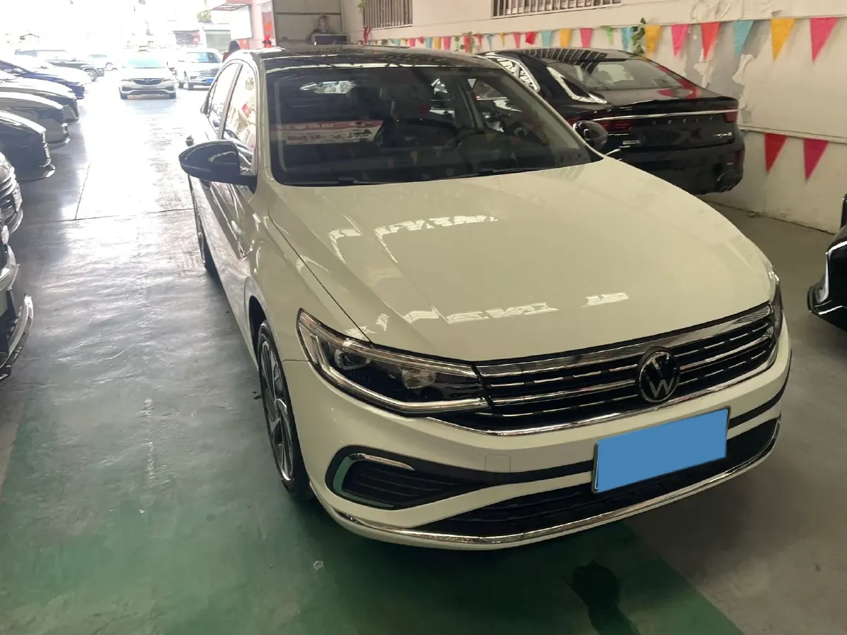2025 Volkswagen Bora 1.2T 116HP L4 7DCT,autocango,china used car exporter,china ev exporter,chinese used car exporter,chinese used ev exporter
