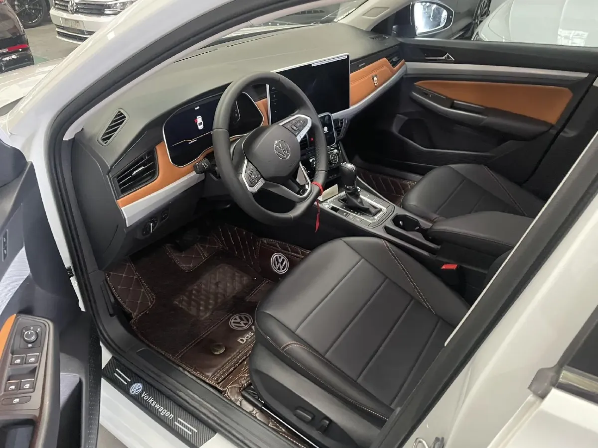 2025 Volkswagen Bora 1.2T 116HP L4 7DCT,autocango,china used car exporter,china ev exporter,chinese used car exporter,chinese used ev exporter