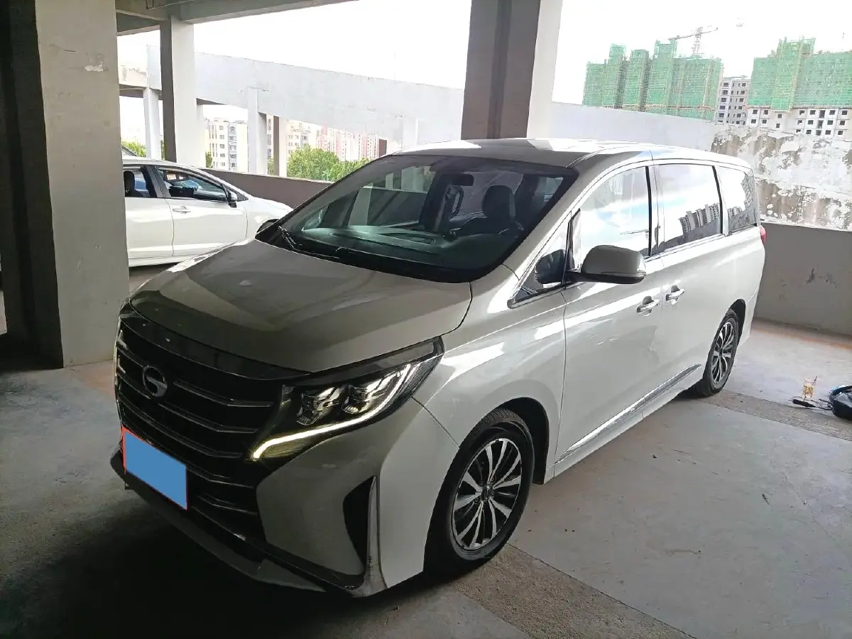 2021 GAC Trumpchi M8 2.0T 252HP L4 8AT