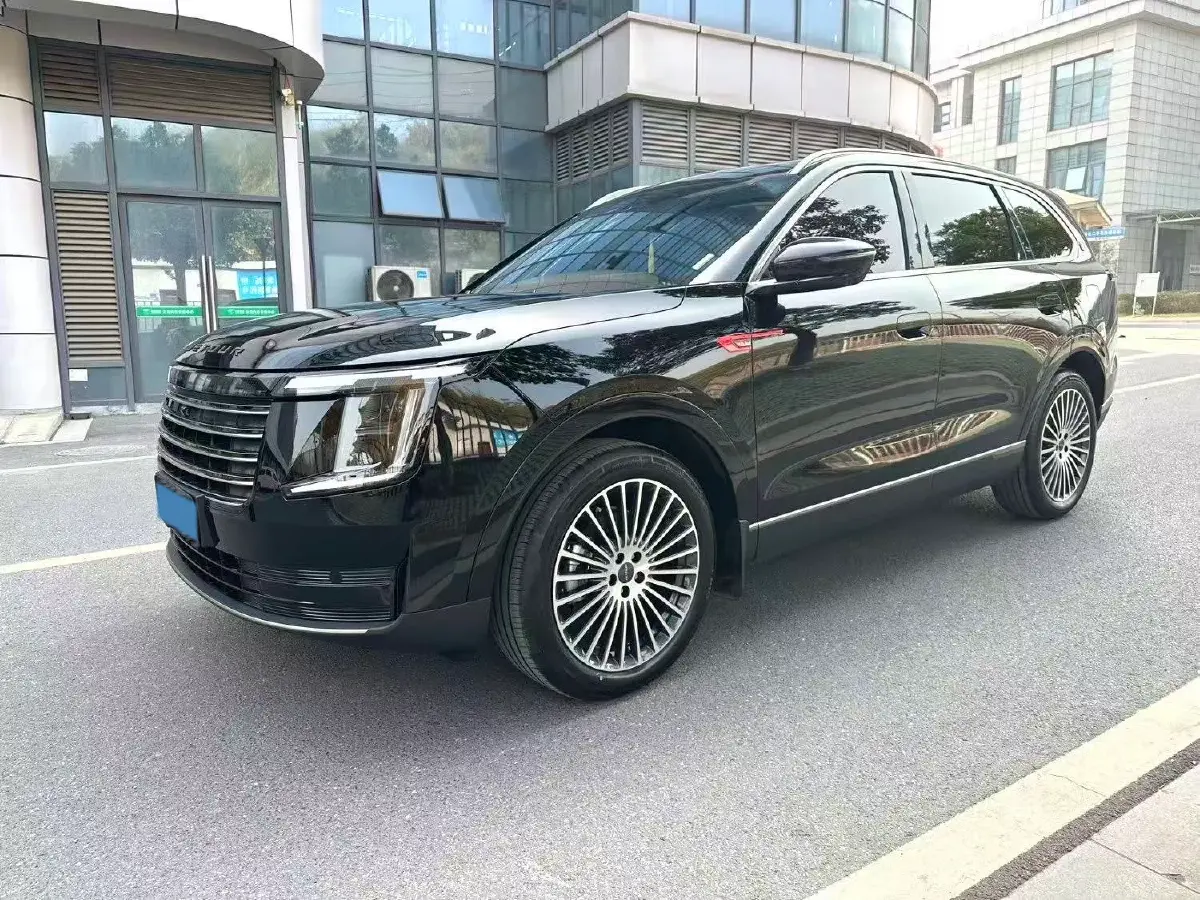 2025 Jetour X70 PLUS C-DM 1.5T 156HP L4 2DHT PHEV