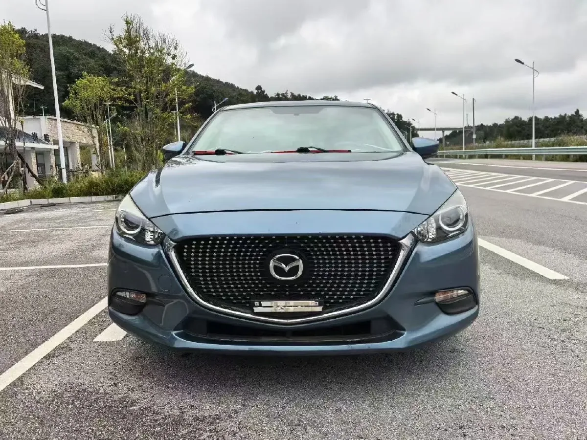 2017 Landwind X8 2.0T 122HP L4 5MT,autocango,china used car exporter,china ev exporter,chinese used car exporter,chinese used ev exporter