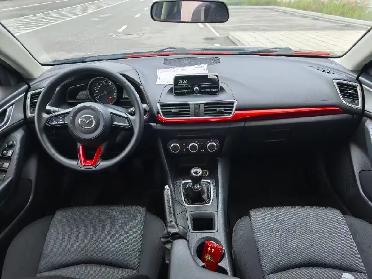 2017 Landwind X8 2.0T 122HP L4 5MT,autocango,china used car exporter,china ev exporter,chinese used car exporter,chinese used ev exporter